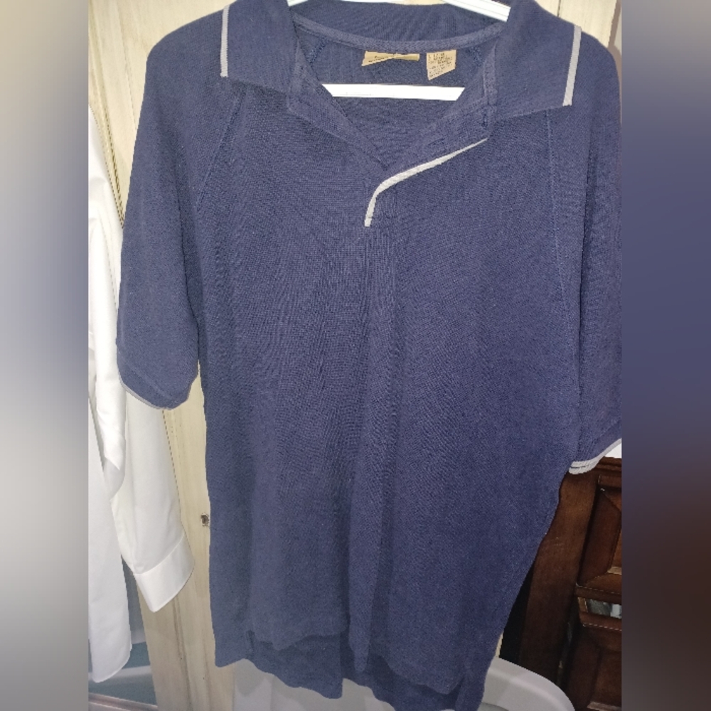 Men's Navy Blue Shirt